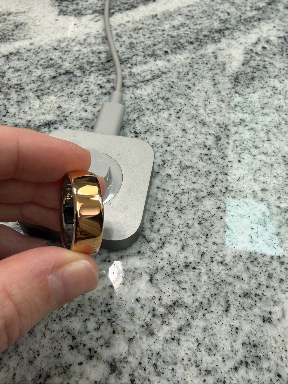 Oura Ring 4, Size 9 Rose Gold - BRAND NEW WITHOUT BOX